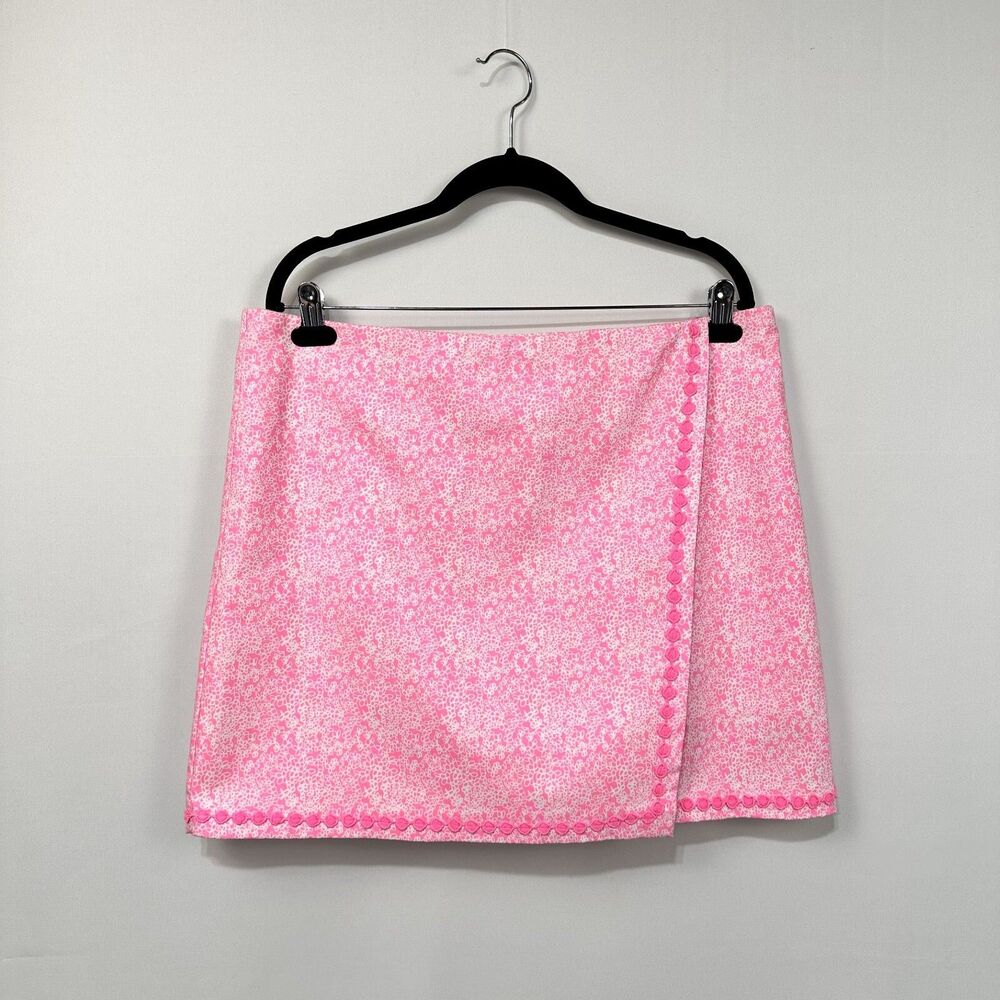 Crown & Ivy Pink Skort